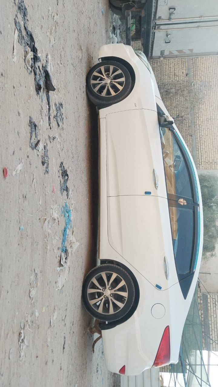 سلام عليكم للبيع اكسنت خليجي موديل ١٣ مكفول مكينه ١٦٠٠ سعر ١١٠ بيه مجال بسيط حك الجيه اي استفسار ع رقم *********** مكان بغداد سبع البور
