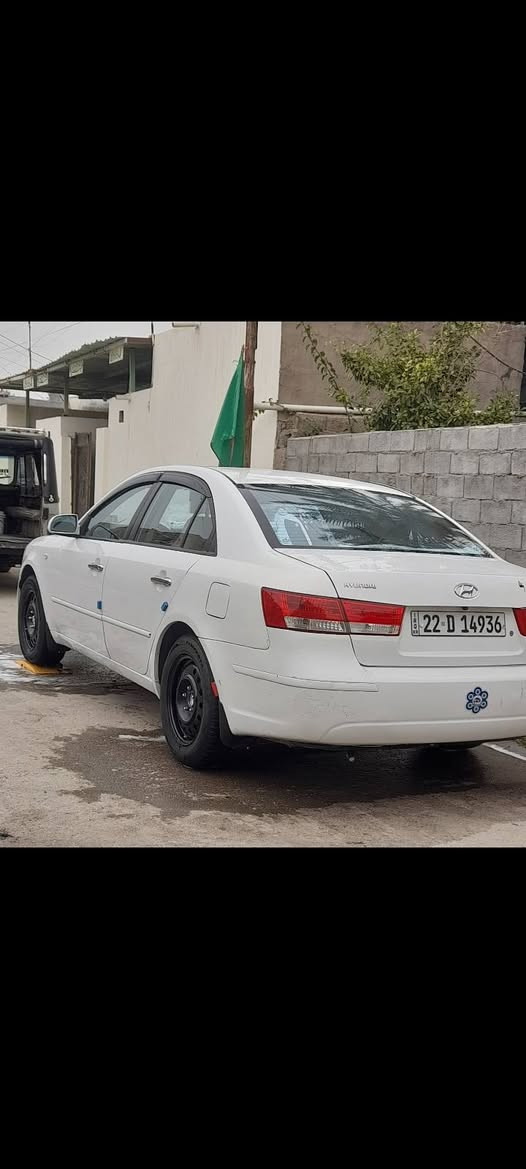 سلام عليكم سوناته 2009خليجي محرك 2000كير مكينه خير من الله ضررهه جملغ اليمه المامي والبنيد جاملغ الخلفي صفحت السايق بارد رقم اربيل سنويه ساقطه صارلهه سنه رقم دولي سعرهه 103وبيه مجال مكان السياره واسط الصويره ////  ***********//***********تصل وتدلل
