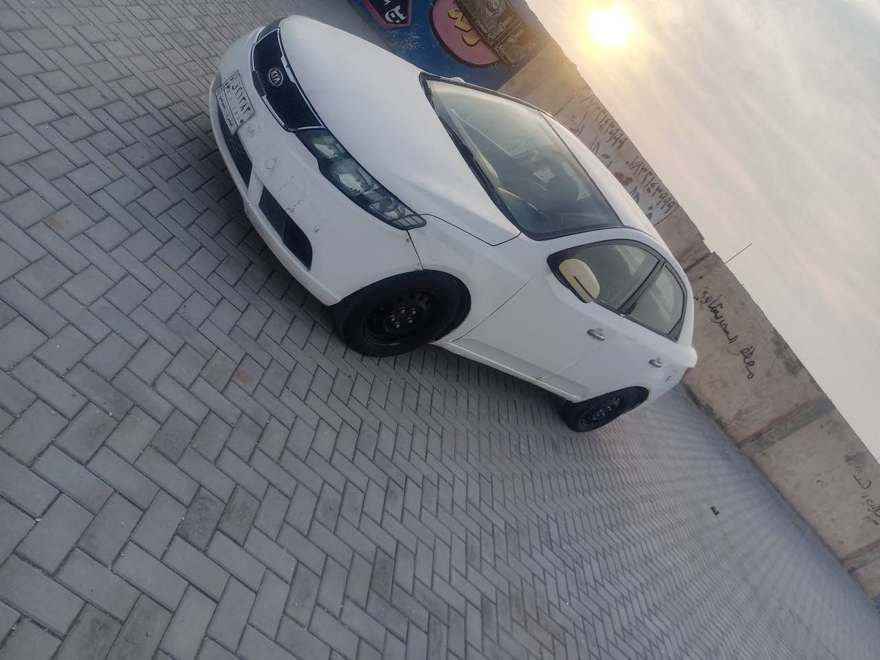 سلام عليكم سياره مديل سيراتو 2012 مكفوله ضربه وتبديل حداديه تخم تاير سنويه منتهيه ب2022 مكينه بيه خيط تبخير مكينته 2000 سياره خليجيه الرقم الهاتف *********** السعر 70 مكلف بل النشر
