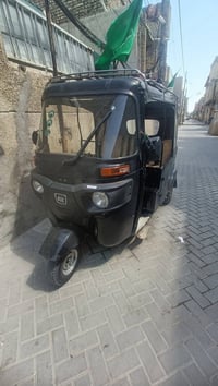 من رخصت صاحب الكروب المحترم. تك تك 22 للبيع 07711241528