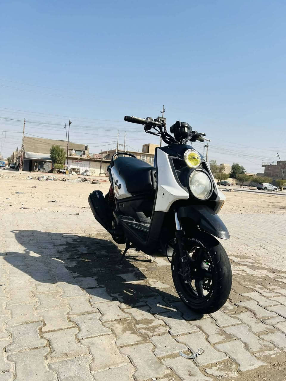 "سلام عليكم.ٍ سنكس جبلي  للبيع
دراجة كله بلادية من طول للطول 
مكينه مكفوله من كلشي  
بريك امامي خلفي 
لايت عالي ناصي اشاير سكن كله شغال  
نكرة سلف. كله شغال. 
قفل جنطة استيرن 
دراجة خرسة   ماينسمع صوته 
 السعر850 وبيها مجال
 اتصال...***********
