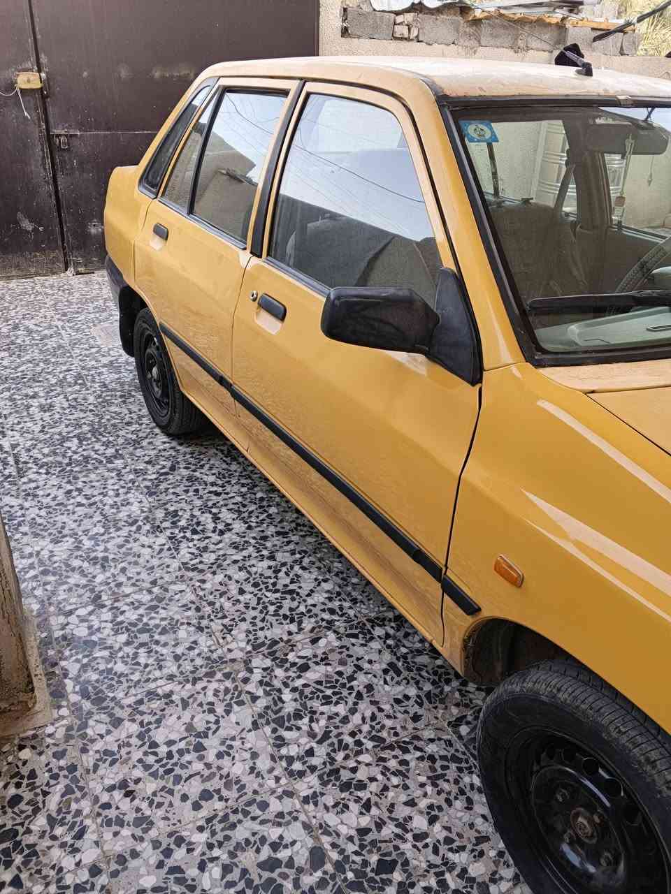 موديل 12 لبيع نضيفه كشر نضيف خير من الله تايرات تخم بس شواصي معمرة تعمير فول سعر 29 بسمي مصفرة محرك وكير حاويه لاستفسار***********
