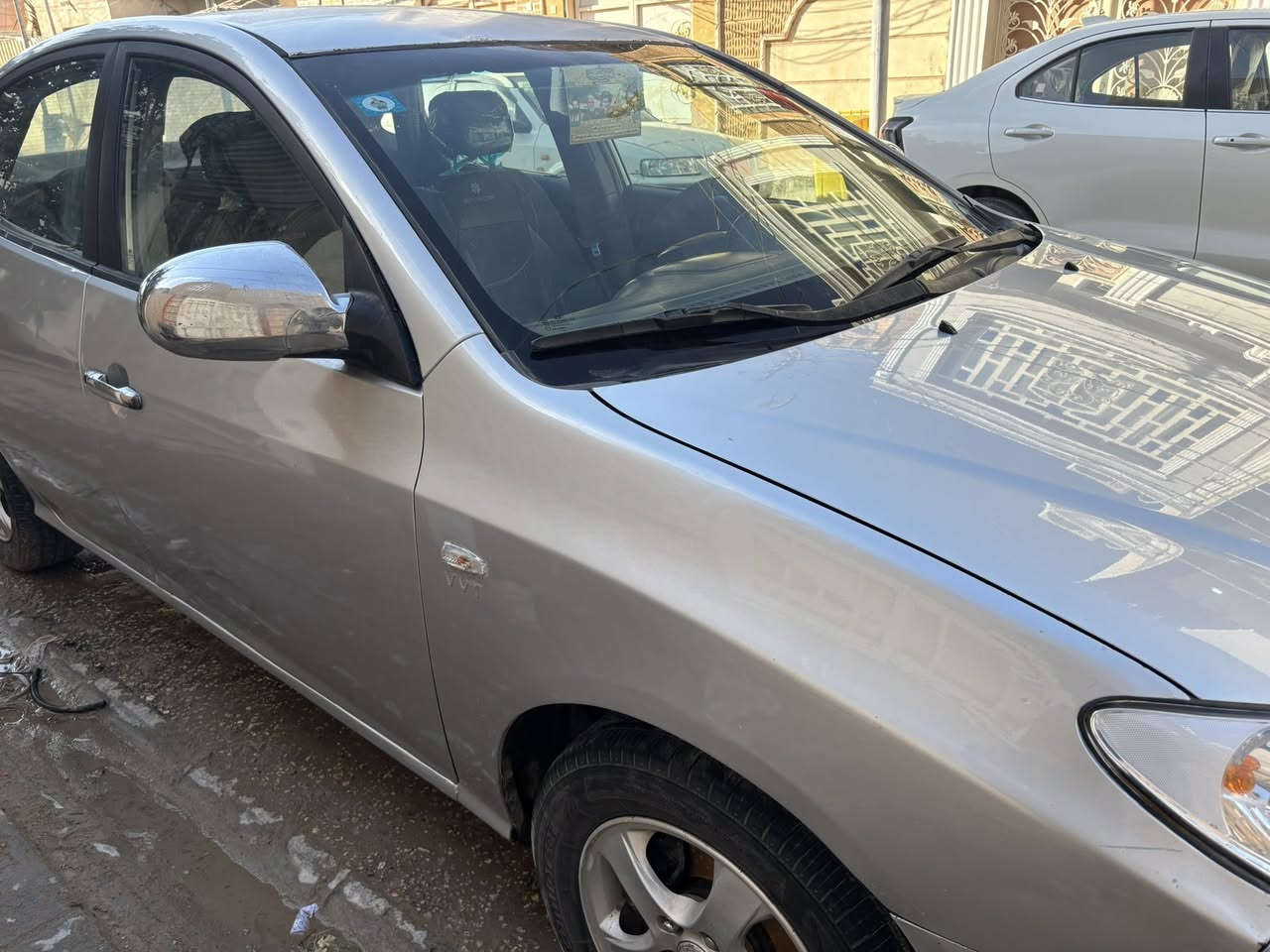 اڤانتي للبيع 2007 صبغ حزام مكفولة من الضربة القويه
والقص والشرعيات
حدادية جديده كير مكينة مكفولات
إدامة لانضمة البانزين جديده
تخم تاير جديد بيها منضومة زنون
السيارة جاهزة من جميع النواحي 
رقم بغداد دولي باسمي مداور شوكت مايعجبك
السعر 88
الرقم ***********
المكان؛النجف الأشرف
