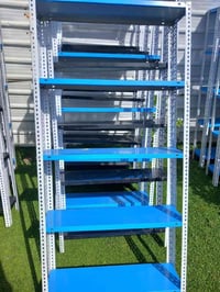 رفوف مستعملة شهر واحد عدد ٨  سعر الرف ٣٥ 07818068584