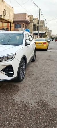 موديل 24 ضمان الشركه 10 سنوات  السياره فول واحد على وأحد  تغليف الكاعي...