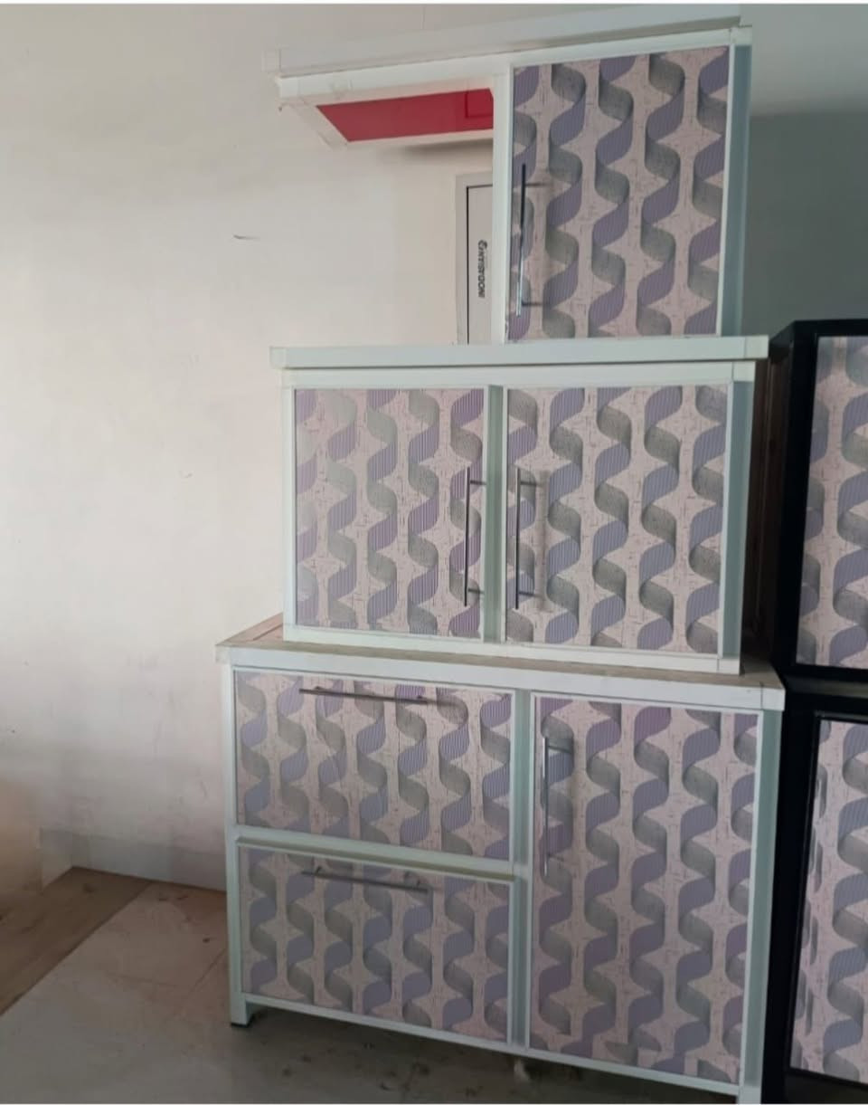 للبيع ديوان ٧امتار كاونتر متر٣قطع وميزتلفزيون٤ قطع ابوالنشرة وطباخ وياالقاعده الغراض شرط النظافه العنوان كركوك.


**إذا كنت صاحب هذا الإعلان وتريد حذفه لأي سبب، رجاءا أرسل رسالة إلى الدعم الفني**