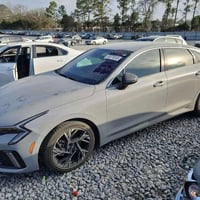 كيا K4 • جي تي لاين • ١٨ الف ميل