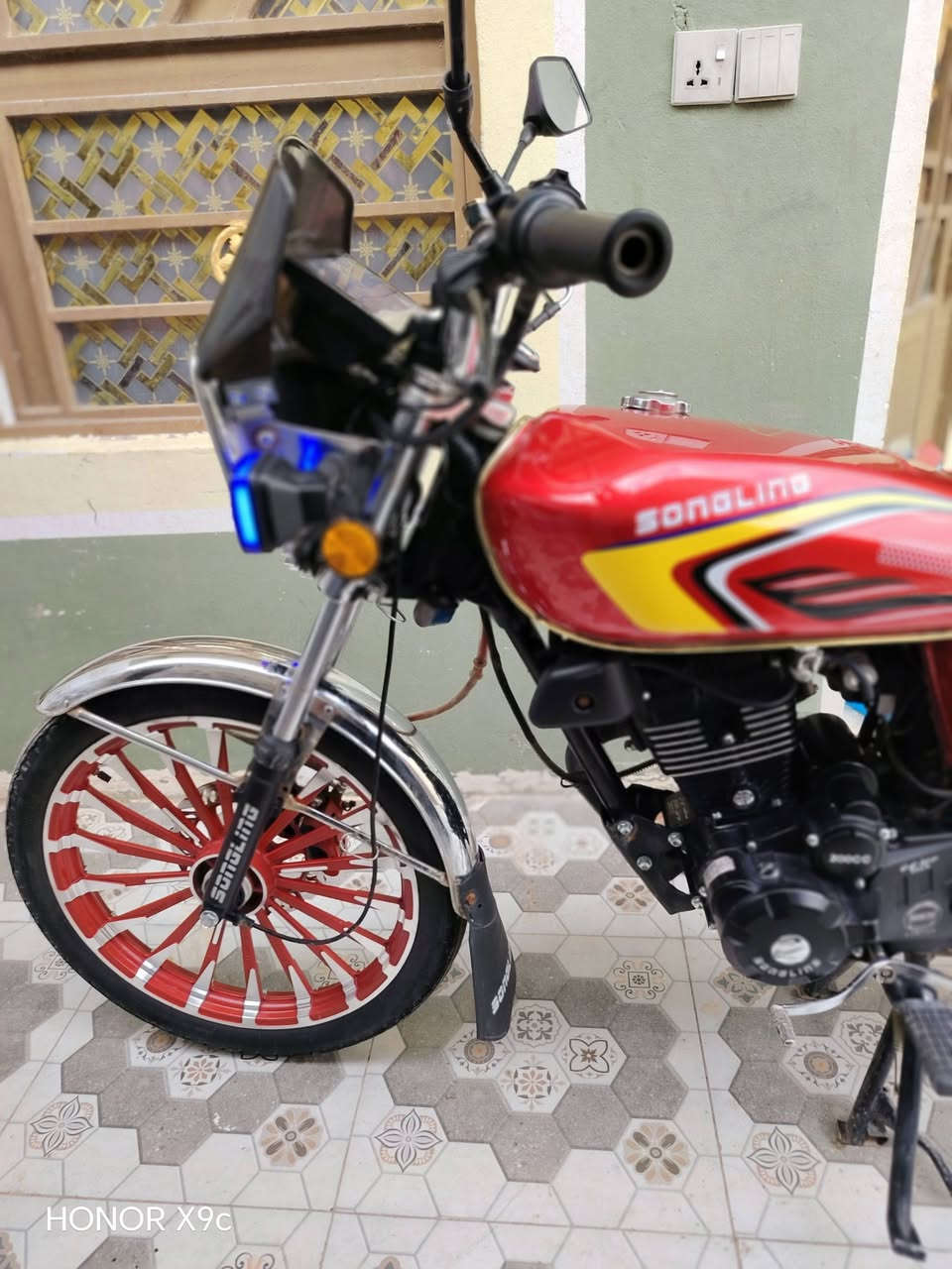 ﮼سلام،عليكم
دراجة،سيفان
للبيع،موديل،26
اي،نقص،ما،بيها
ماشيه،فقط،244كيلو
ماصار،اهواي،من،طالع،ومن،المعرض
اوراق،كامله،كهربايات،كلها،شغاله
تشبول،شغال
تشغيل،عن،بعد،
مكاني،ديالى،عنبكيه،ناحيه،السلام
على،طريق،دلي،عباس
السعر،775،بيه،مجال
استفسار،على،الرقم،***********
