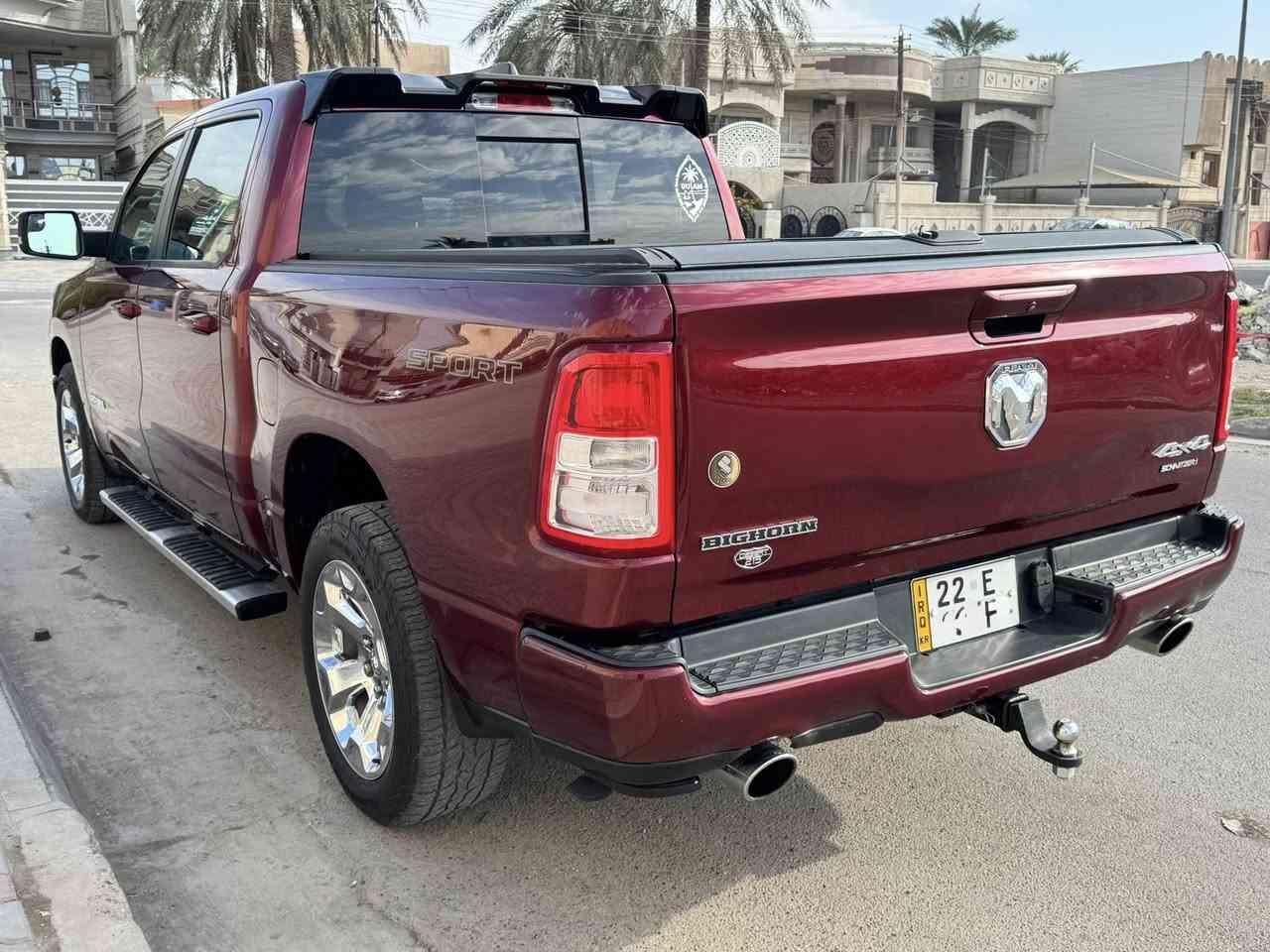 سلام عليكم
للبيع رام بك هورن موديل 2021 
باب طويل وبدي قصير المرغوب  
وارد امريكي حادثها بيبان ثنين عكس السايق
نفسهن مصلحات السيارة بدون تبديل اي قطعة 
ماشية 73 الف كيلو مو ميل 
رقم شمالي اربيل بأسمي 
حجم المكينة 5.7 
السيارة عليها كزوز بلادي صوتها يخبل 
مكاني بغداد 
للاستفسار اكثر ***********
