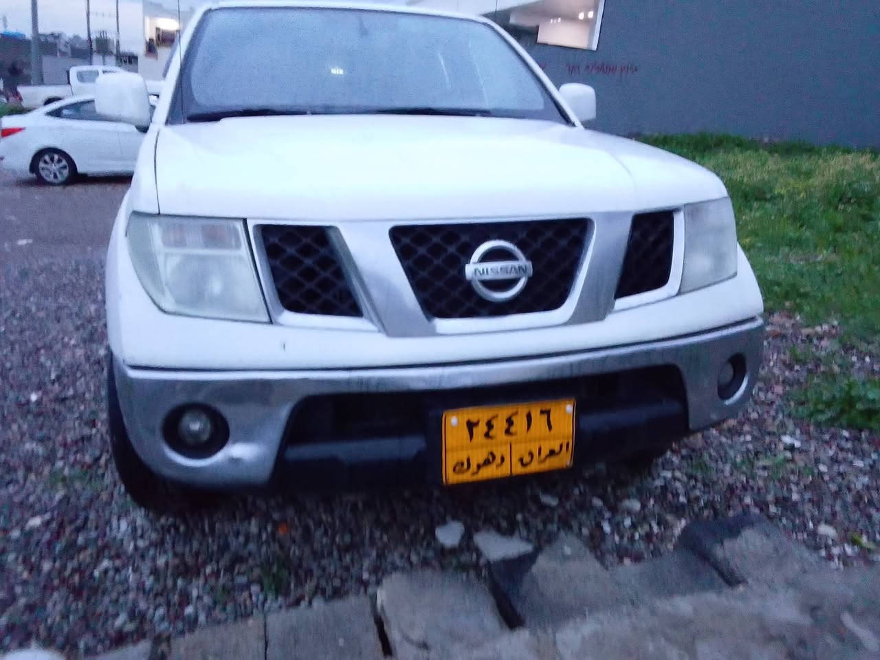 نيسان نيفارا موديل 2009 رقم دهوك 3طتحه صبغ مابى دواخل كير محرك بلادى السعر 83 ورق مجال مكان سياره اربيل ***********
