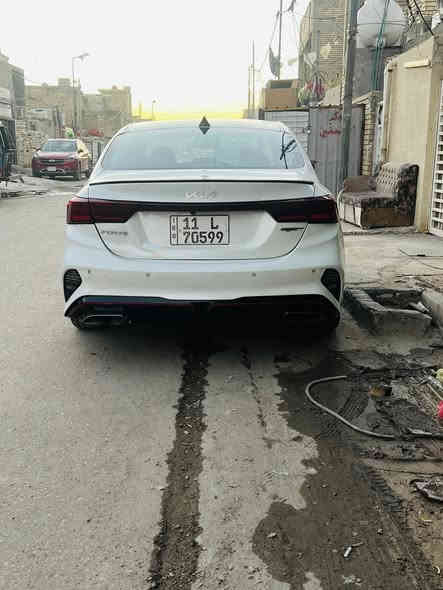 السلام عليكم للبيع 
كيا فورتي ( جيتي  ) فول 

وارد امريكي 

ماشيه 50مايل 

موديل 2023

دخول بصمه ذكي

نظام ترحيب

تشغيل عن بعد 

بصمة ابواب

حجم المحرك1.6T✈️  

شاشة كبيرة Apple Car Play

سايد بريك بصمه

اوتو هولد Auto Hold

حساس ضغط الاطارات 

 كامره دواره خلفيه 

رادار امامي 

 اشاير في المرايا+رادرات جانبية

نقطه العمياء

قيادة ذاتيه 

تحديد مسار

مثبت سرعه Cruise

توقف ذاتي

تبريد شاشة + مناخ منفصل  

كشنات جلد ( GT.LINE )

اشاير بالمري 

لدترحيب 

لد امامي LED

لد خلفي LED

جنطه كهربائي 

ويل كب كروم 

سبايدر خلفي

اوضاع قياده Drive Mode

نظام سبورت sport

 نظام نورملNormal

نظام سمارت Smart

تحكم ستيرن جهتين  

دركة سبورت ( GT.LINE )

صور الحادث بل منشور 

السعر 170$

وبيهه مجال 

الاستفسار التصال عل هذا راقم***********

بغداد /الشعب
