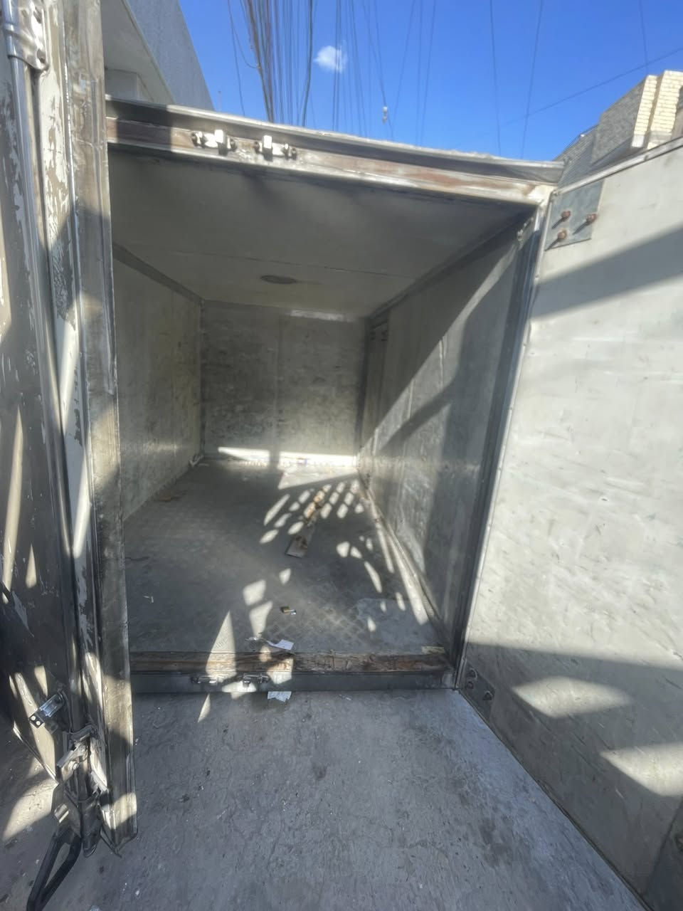 سلام عليكم بوكس 2700 نثية  جديد مستخدم قليل
للاستفسار                                                                    مكاني بغداد البلديات
رقمي***********
