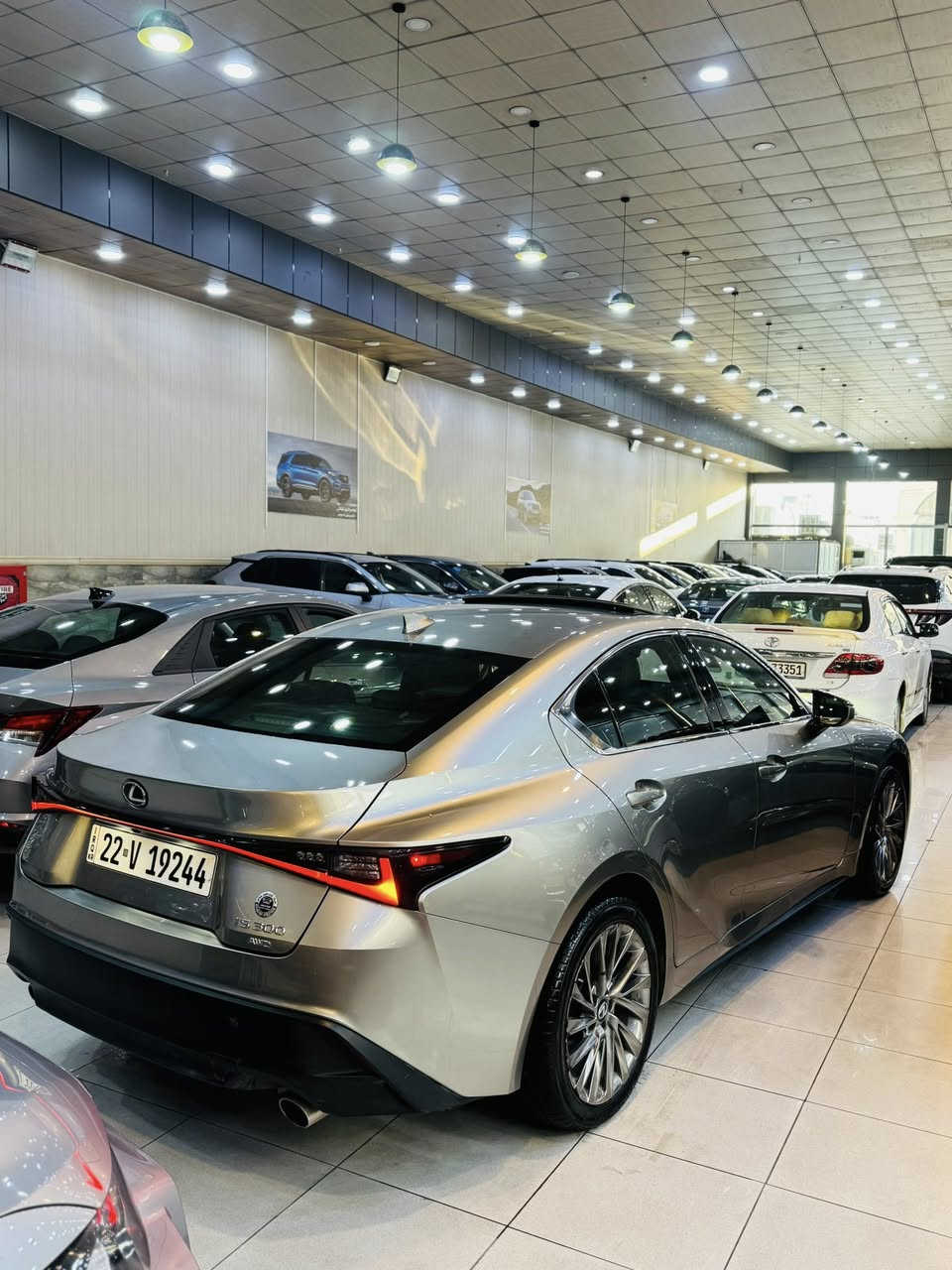 LEXUS IS 300 2023 V6
***********
فول موسفات 
سلايت
رادار ٣٦٠
كشين جلد
كشين حار بارد
V6
شاشة كبيرة 
لايت ليد
ضرر شبر جاملخ بدون داخل بدون ارباك ١٠٠٪؜١٠٠
عينوان إربيل معرض ابراهيم ناميق شيخاني 
سعر ٢٣٨ مجال
*********** وتساب
