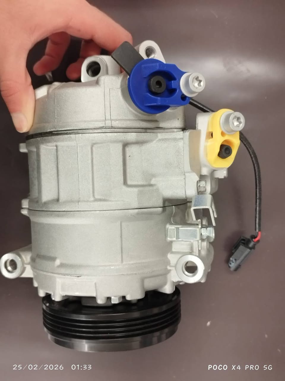 كمبريسر تبريد سيارة BmW
***********
واتساب
