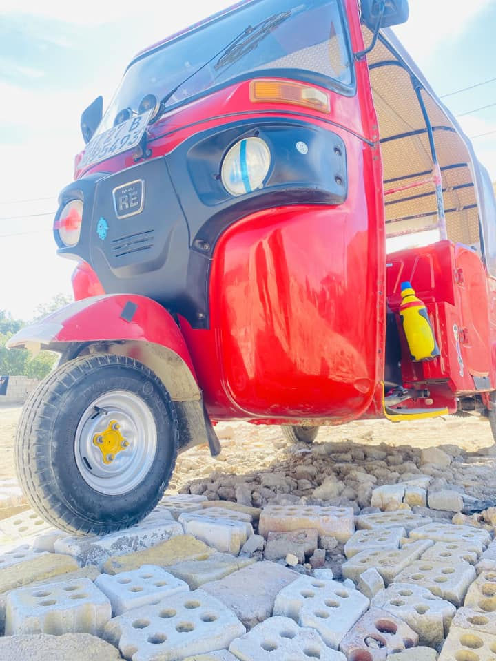 سلام عليكم للبيع 2022 شهر 9 كفاله فقط الموضح بل صوره رقم ذي قار مكان ناصريه اكثر تفاصيل انتصل علا راعيه.     👈🏻 ‭٠٧٨١ ٨٠٨ ٢١٧١‬
