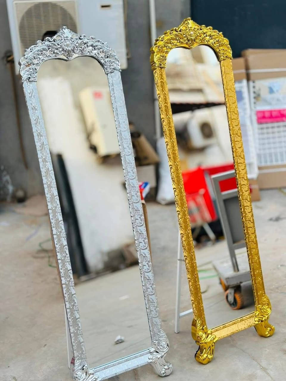 مراية عمودية 
بموديلات مختلفة واللوان مختلفه 
وباسعار مناسبة للحجز والاستفسار يرجى مراسلتنا او الاتصال ***********
***********
متوفر توصيل لجميع مناطق العراق وداخل الكوت🚚
