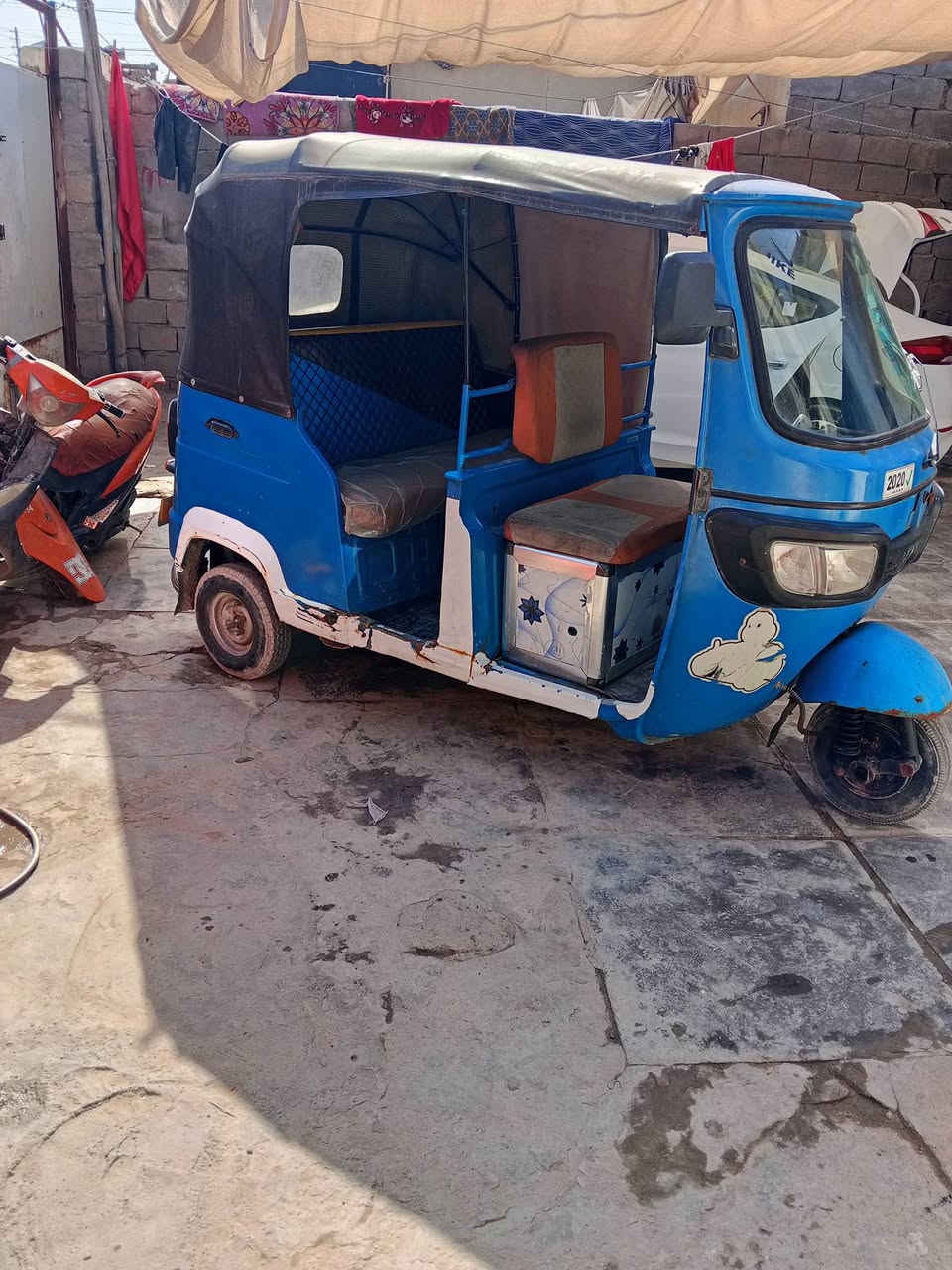 سلام عليكم تي في اس للبيع موديل 20مكينه مجفته كهربائيات كلها شغاله خير من الله رقم وسنويه تحويل ثاني يوم السعر5000وبيها مجال لشراي ***********
