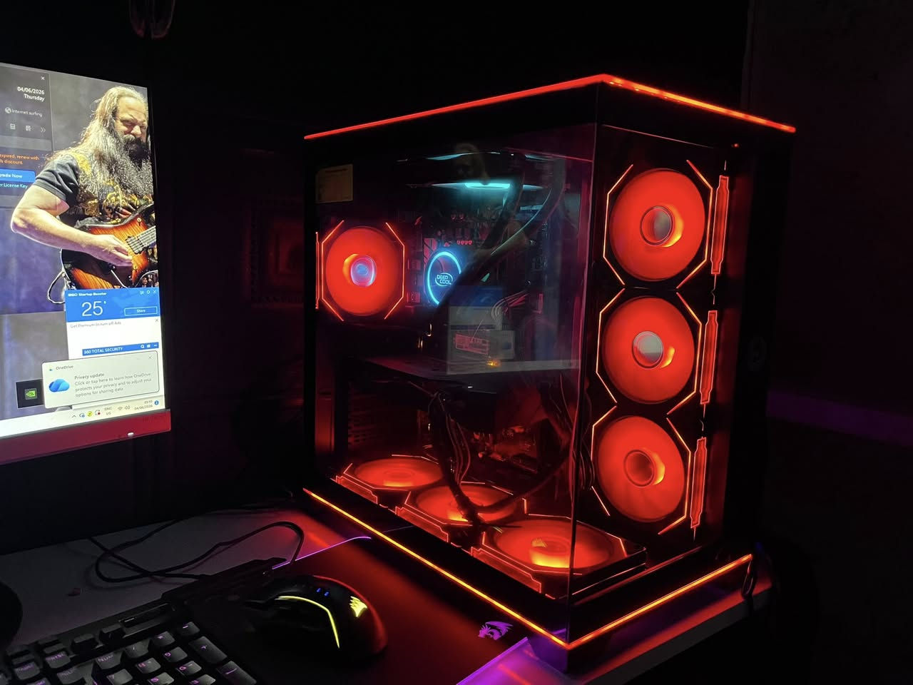 للبيع مع كرسي كيمنك و شاشة كيبورد ماوس سماعات ups 

Gtx 1660 ti 
Cor i 7 6700
Ram ddr4 16 
Ssd 256 
Hdd 2t 
  Power 750w 
السعر 800 وبيها مجال


**إذا كنت صاحب هذا الإعلان وتريد حذفه لأي سبب، رجاءا أرسل رسالة إلى الدعم الفني**