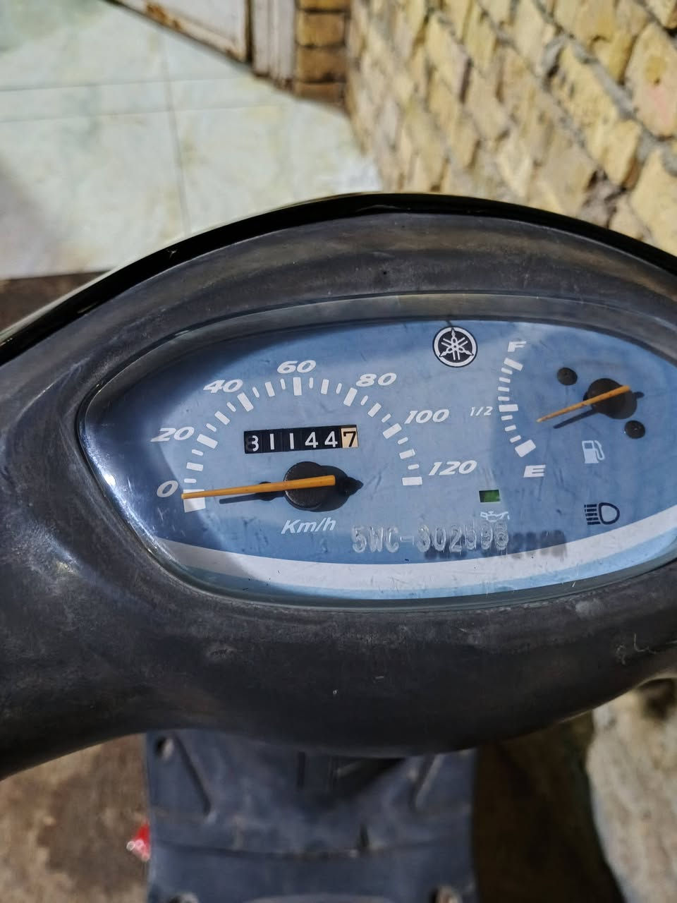 دراجه ماكس قجمه البيع الدراجه نضيفه صارلي شهر من نزلته من الحاويه دراجه شلعه ومعدل بوشه 49
رقمي ***********
