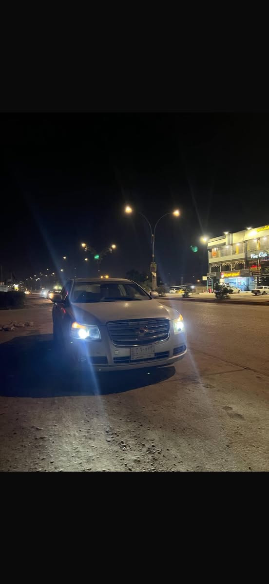 السلام عليكم
ام كراند Ec8 الحجم الكبير سياره بيه جراد فقط 
موديل 2013
محرك وكير ياباني بلاد شبيه كامري
لايت زنون 
اشاير بالمري
قطعتين تبريد
برده خلفيه بلادي
فتحه سقف
حساسات خلفيه 
كشنات جلد 
تبريد تدفئه شغاله

تحويل ثاني يوم هزتها جديده يعني متحتاج تسوي هزه كبل تحول باسمي السياره 

السعر ٧٢وبيها مجال

مكاني حله نادر ***********
