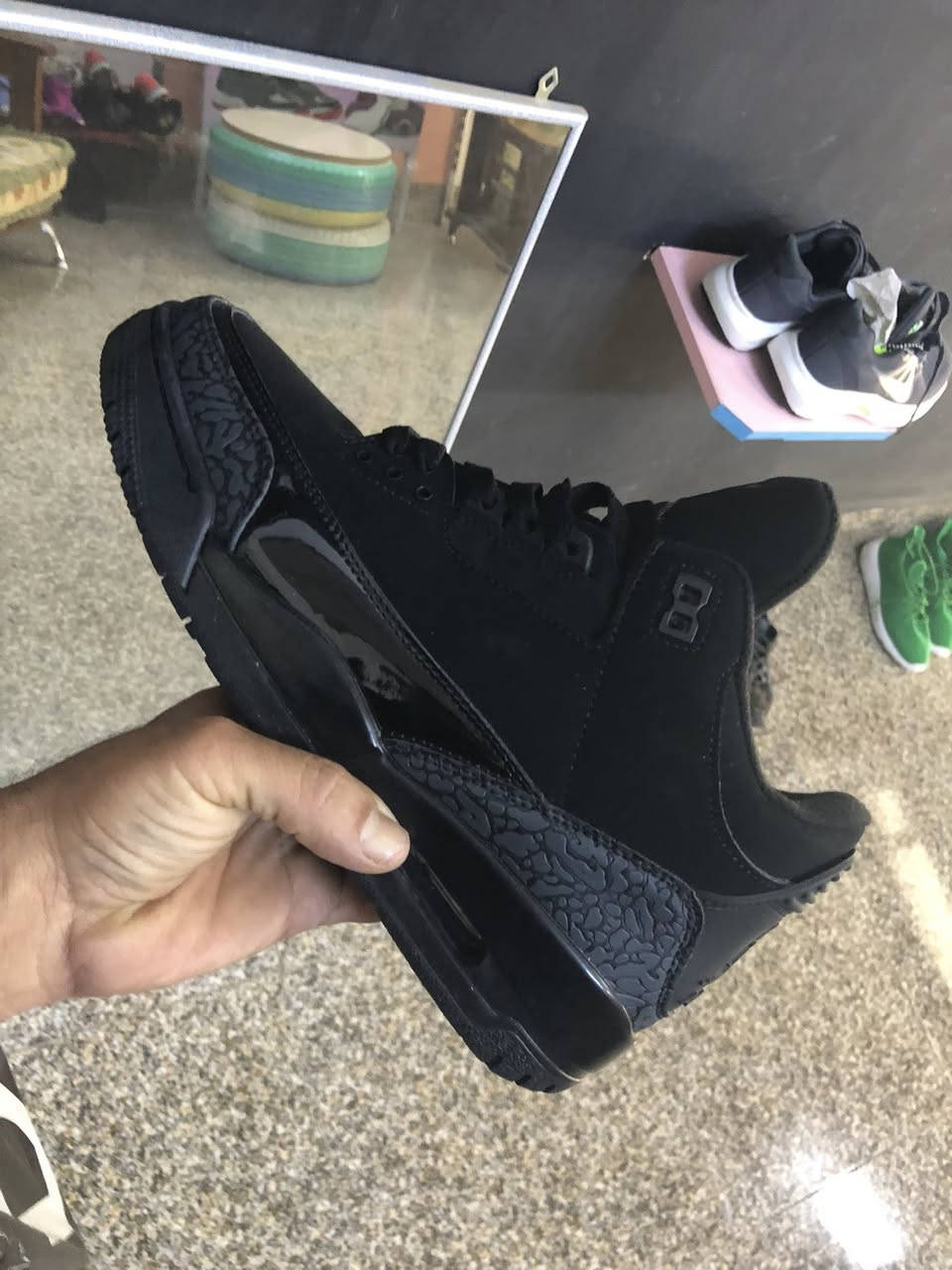 جوردن سوبر ماستر
قياس 41 
سعر 25 
توصيل جميع محافظات 5


**إذا كنت صاحب هذا الإعلان وتريد حذفه لأي سبب، رجاءا أرسل رسالة إلى الدعم الفني**