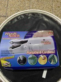 مكينة خياطة • أجهزة منزلية