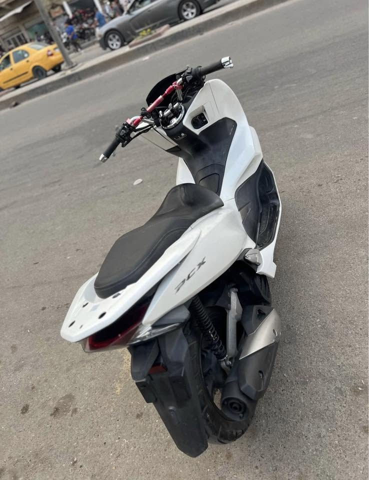 دراجة بيسي اكس جيل ثالث سعر مليون و٢٠٠ مستعجل ع بيعتها ‭
***********
