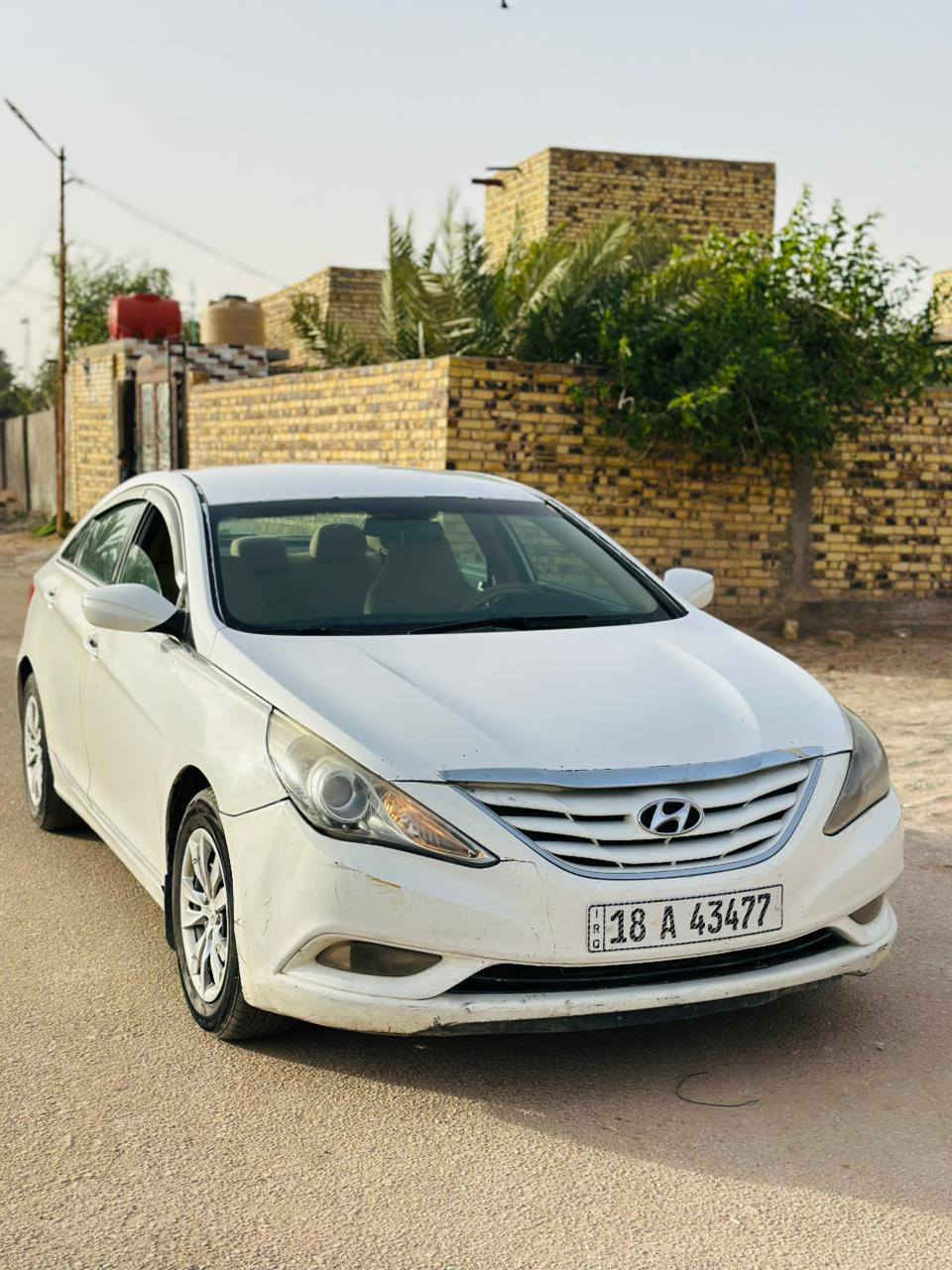 سوناتا 2012 وارد امريكي مكينه 2400 جي تي اي. 
 رقم بابل دولي باسمي سنويه لل2030 تحويل مباشر.
 بيها 4 قطع صبغ فقط بدون دواخل ليبل واحد كلها.  
 مكينه وكير وجديدات تخم تاير كهربائيات كله كفاله.  
 (السعر 83$وبيها مجال للشراي). مكان بابل القاسم. 
,,,
(( ***********. ))
