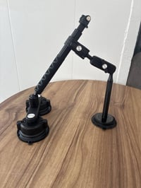 ستاند تصوير للسيارة  هيكل كوب الشفط 3 او 4 او5  حامل كاميرا  insta360 ...