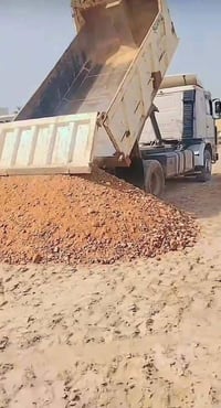 للبيع سبيس السعر 50واصل حمل فول نتصل 07873926762