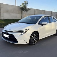 اخوان كورلا هايبرد موديل ٢٥ شكل الامريكي السياره بعدها زيرو ماشيه ٧٥٠٠...