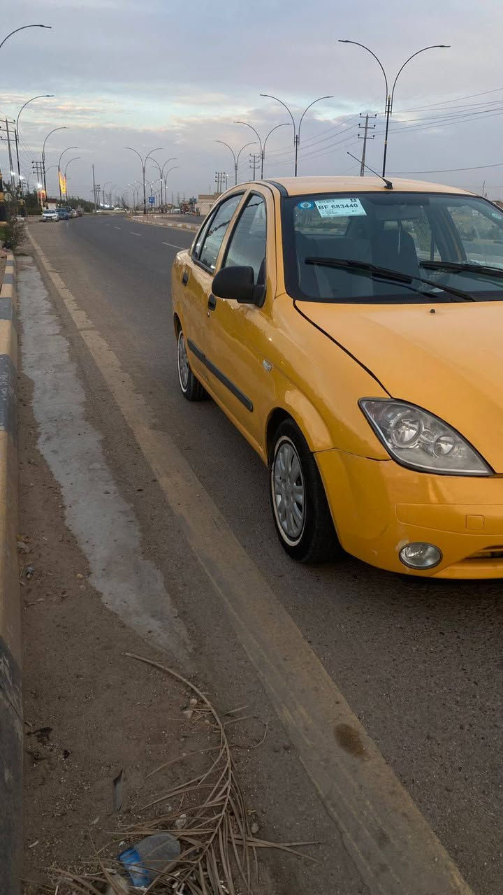 السلام عليكم طيبه للبيع موديل 15رقم بغداد انكليزي مكينه بيها خيط بخار كير جديد حداديه جديده تبريد شغال تخم تاير جديد مكفوله من الحادث كهربائيات كلها شغاله مكان كربلاء السعر 35رقم التلفون***********
