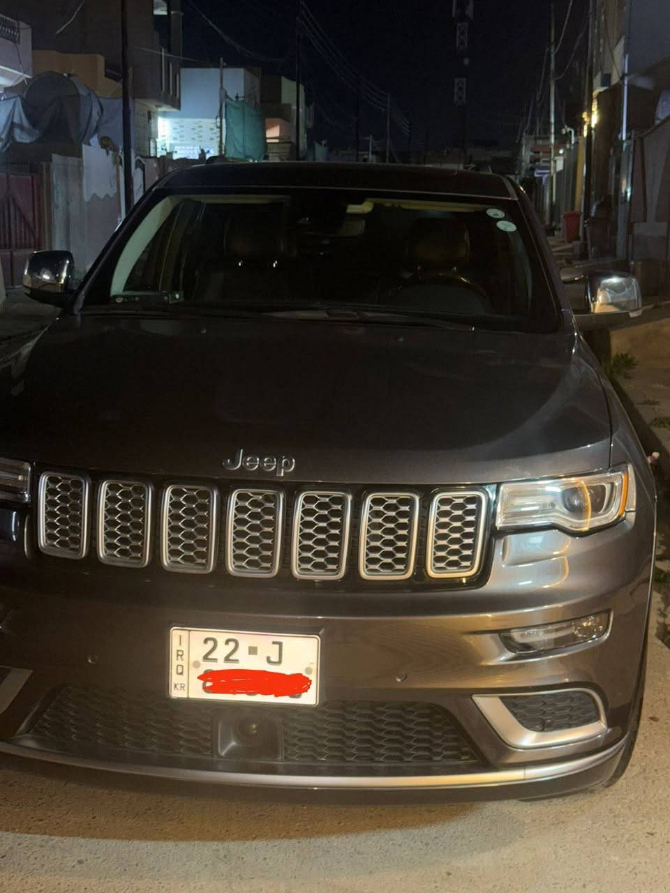 🚙🔥 Jeep Grand Cherokee 2021 للبيع 🔥🚙
سيارة نظيفة جداً ومواصفات كاملة 👌
✅ سومات
✅ جكات
✅ رادارات
✅ حساسات أمامي وخلفي
✅ نقاط عمياء
✅ كشن (تدفئة + تبريد)
✅ تبريد خلفي
✅ دفع رباعي (فور ويل)
✅ ممشى 19,500 فقط

💲 السعر: 36,500 دولار

السيارة استعمال خفيف وحالة ممتازة، جاهزة للفحص 🌟
📞 للتواصل: ***********
