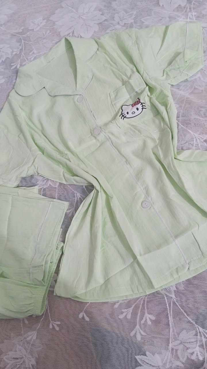 تراكات نسائي حلوه ومريحه بل لبس لسعر 8قطعتين ب15يوجد خدمت توصيل 😍🤍❤


**إذا كنت صاحب هذا الإعلان وتريد حذفه لأي سبب، رجاءا أرسل رسالة إلى الدعم الفني**