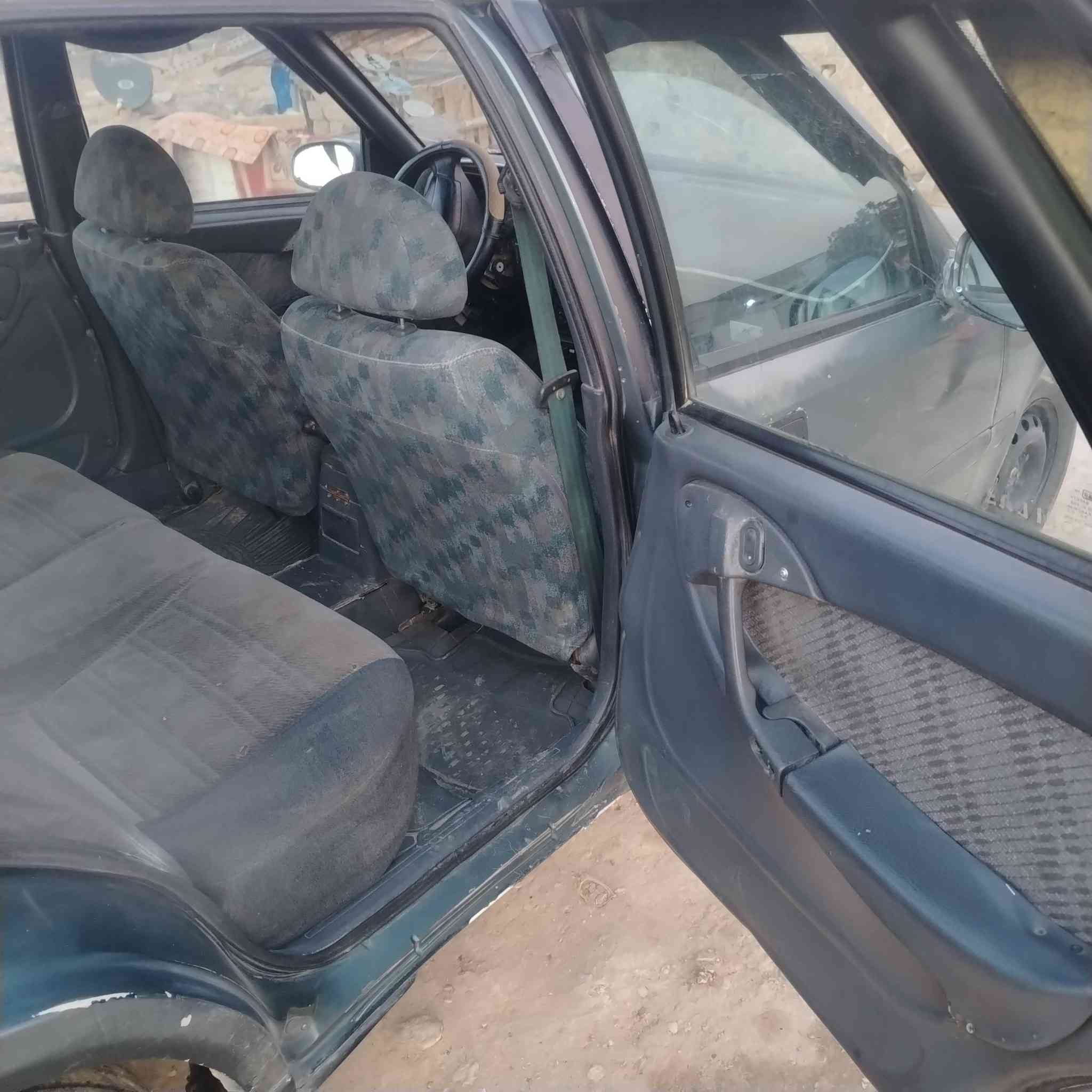 *********** ***********
