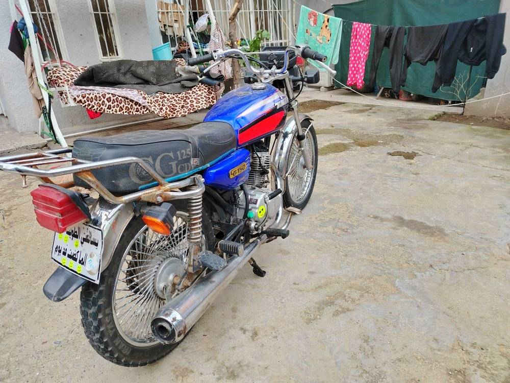 السلام عليكم ماطور نامه برو مديل ٢٠ محرك مفتوح ماطور كدام العين مثل ماموضح بل صوره وايرمنيه شغاله تواير نضاف السعر ٣٥٠ وبي مجال بسيط شراي انتصل او خاص ***********
