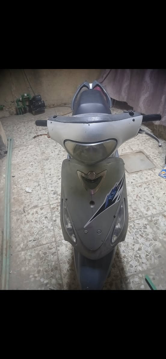 السلام عليكم دراجه للبيع ماكس منغولي نقصهه سلف يحتاجلها ترتيب مكاني منصور داودي سعرهه 300 وبيهه مجال للتواصل ***********
