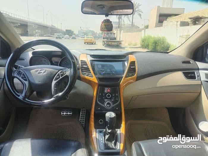 سلام عليكم النترا موديل 2014شكل 2016 GLSخليجي رقم بغداد الجديد بيها صبغ 5قطع سيارة ماشية 143 كير محرك كفالة تبريد شغال 
مواصفات 
فتحة 
اشاير مري
مري قلاب 
كشنات جلد +تدفئة 
شاشة جبيرة 
حساسات خلفي 
السعر 108وبيها مجال للشراي 
العنوان كميرة قرب جزيرة بغداد السياحية 
ه‍***********
