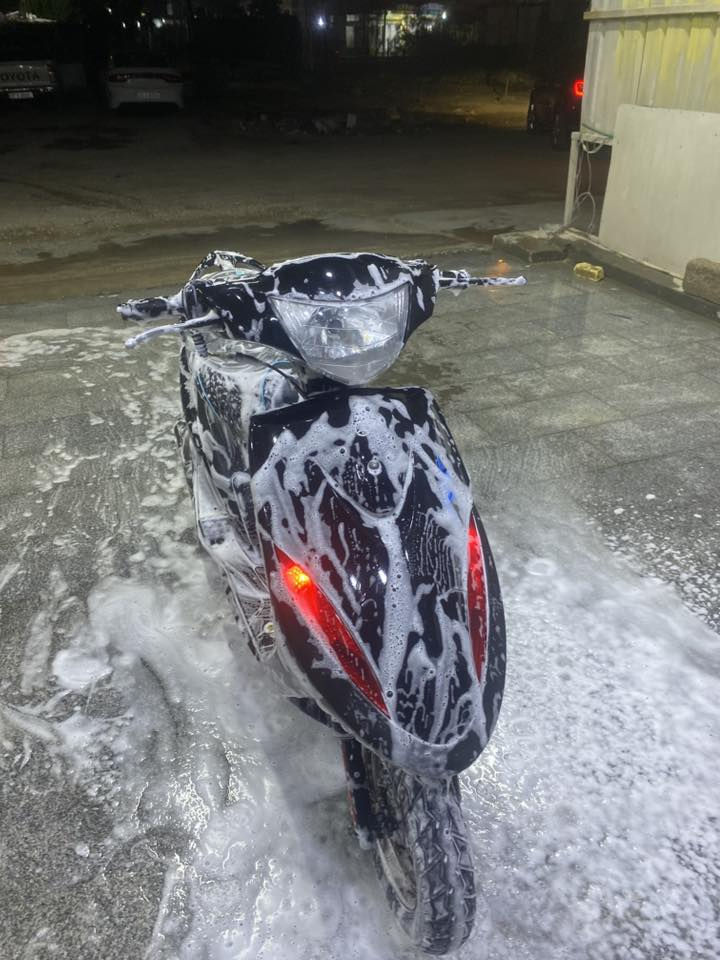 سلام عليكم ماكس عدله للبيع كفاله عامه  دراجه نضيفه مكان ناصريه مركز سعر 600 وبيها مجال وبيها لايت زنون وإذا اكو مرواس حسب القناعه


**إذا كنت صاحب هذا الإعلان وتريد حذفه لأي سبب، رجاءا أرسل رسالة إلى الدعم الفني**