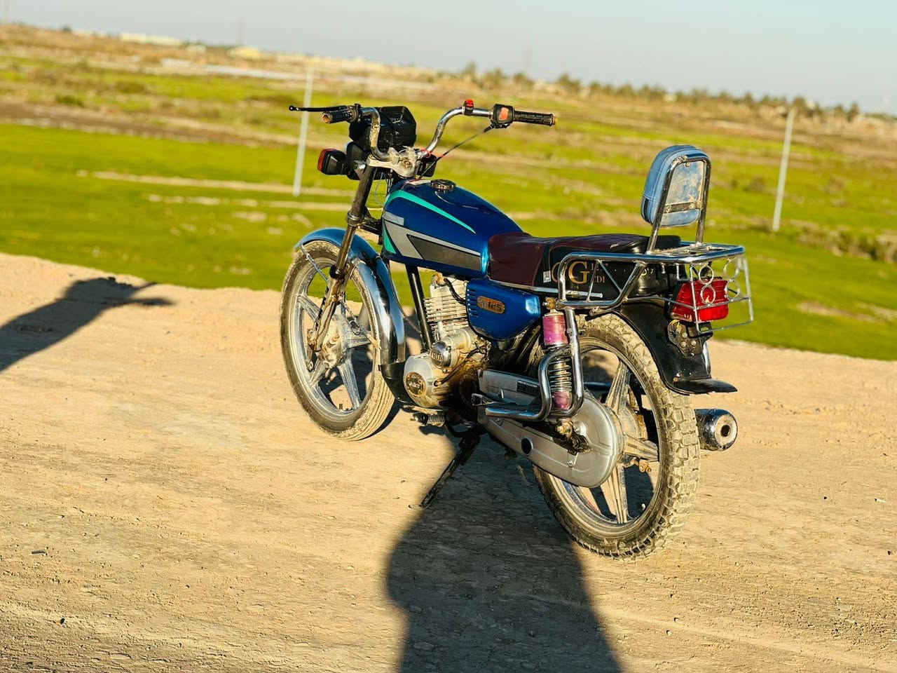 السلام عليكم دراجه بارت موديل 22 كلك كلك نضافه فول خاص ما جاوب رجان ***********
