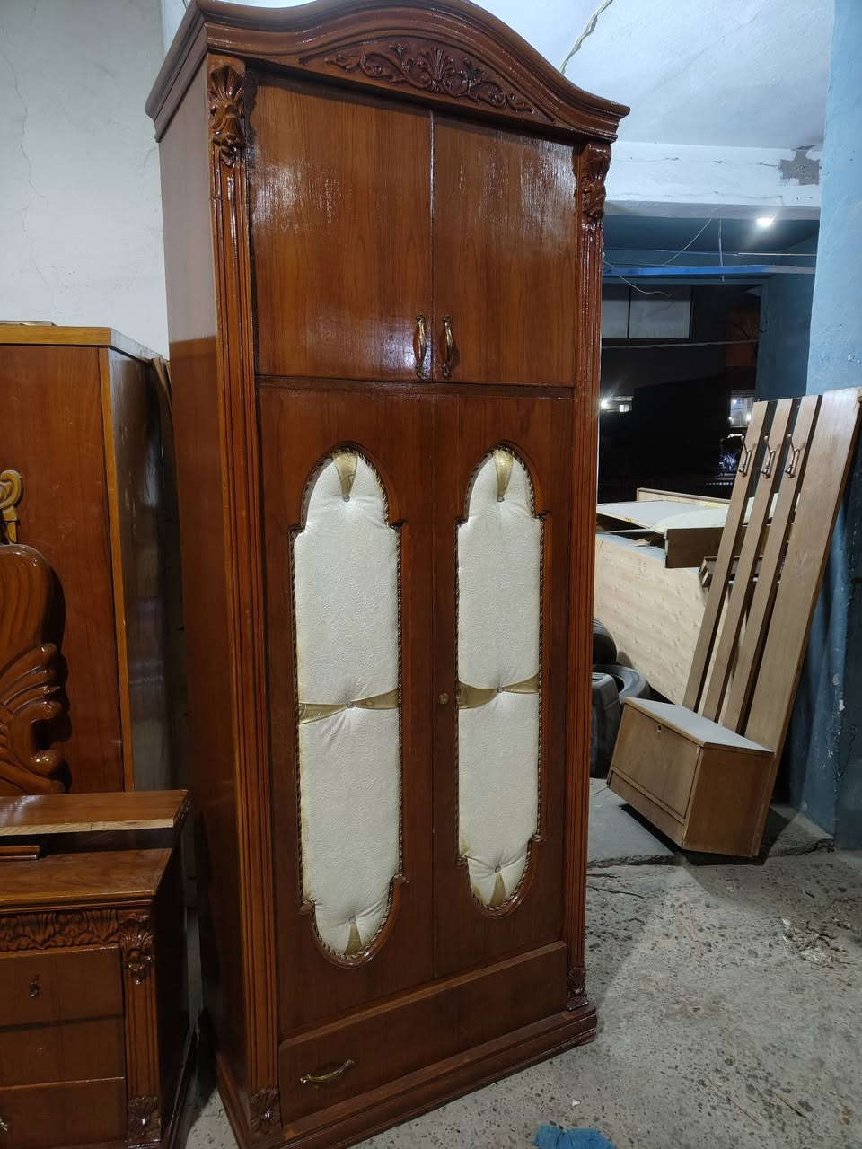 توفر من معرض الانس غرفه زان سته ثكيله التوج انديف انظاف حيل زاويه ملحق كلها جامج من فوك النفش السعر 900وبيها مجال التواصل على الخاص


**إذا كنت صاحب هذا الإعلان وتريد حذفه لأي سبب، رجاءا أرسل رسالة إلى الدعم الفني**