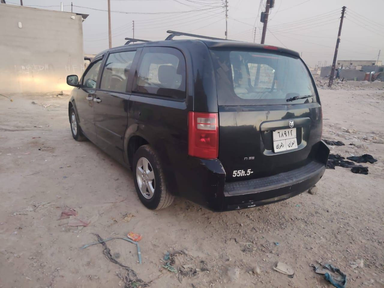 السلام عليكم دوج كرفان للبيع موديل 8 السيارة كفالة عامة عدة البنيد اثر جراد والباقي مكفول المكان بغداد السعر 100 هاذ رقم صاحب السيارة ***********
