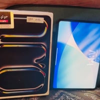 ايباد برو M5  كامل ملحقات  ويا كفر ولزكة وكرتونة البطارية  مستعمل ٣اشه...