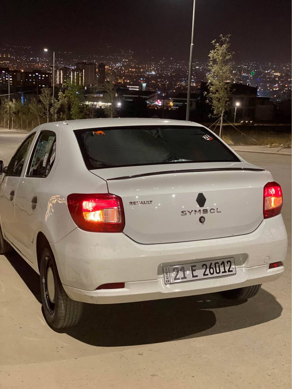 سه‌یه‌ره‌یكی زۆر جوانو پاكه‌ سه‌نه‌وی تا ٢٠٣٠ تازه‌یه‌
هه‌موو شتێكی به‌ شه‌رت 
٣ پارچه‌ی بۆیاخه‌ بێ ناوگرتن
نرخه‌كه‌ی :٧٨ مه‌عامه‌له‌
سه‌یاره‌كه‌ ١٣٠هه‌زار ڕۆشتوه‌
ڕه‌قه‌م ته‌له‌فوون:*********** السليمانية, العراق
