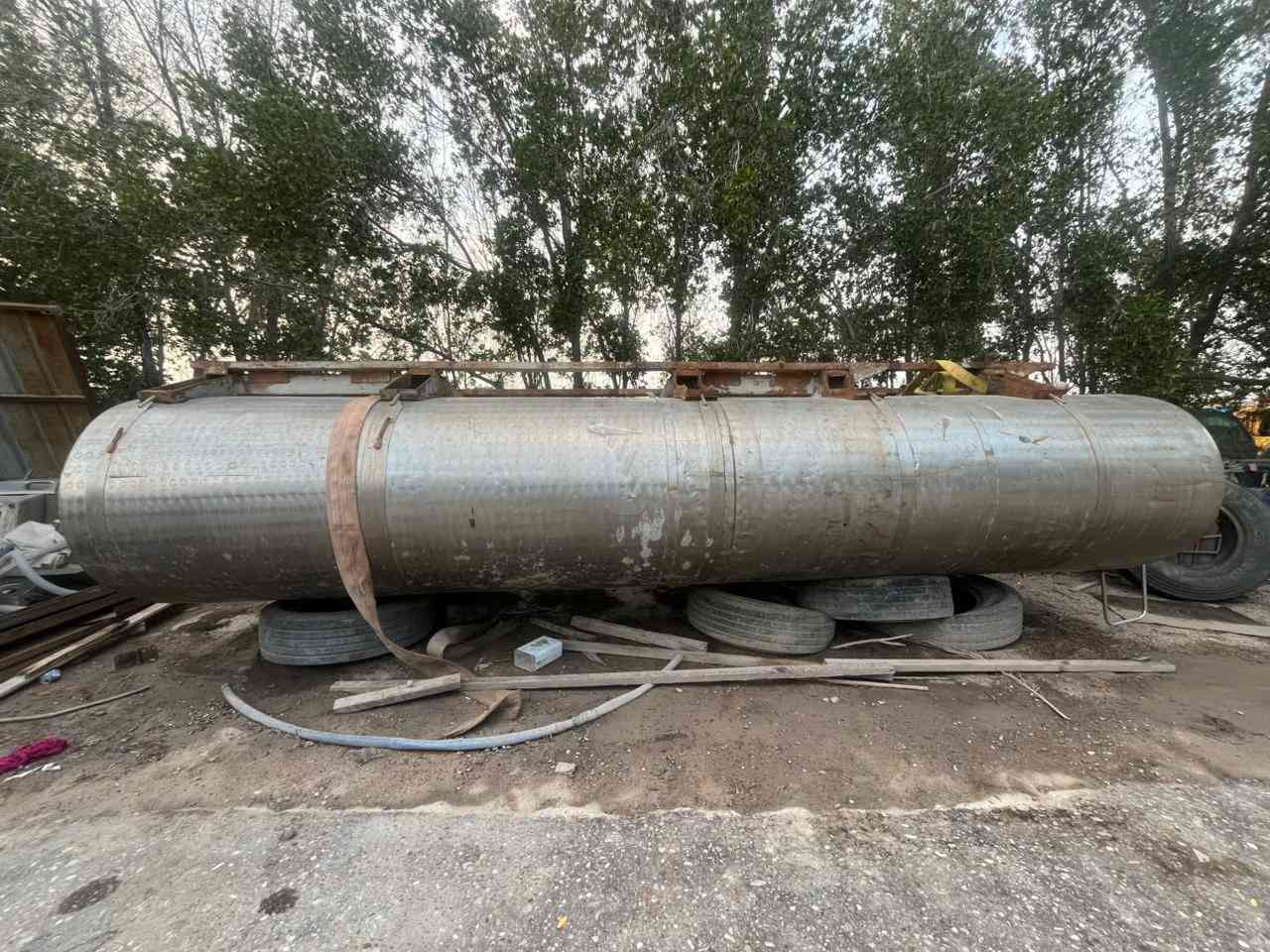 تانكي للبيع ستيل مبطن 16 طن
سعره 60 ورقه وبي مجال 
رقم الهاتف ***********
