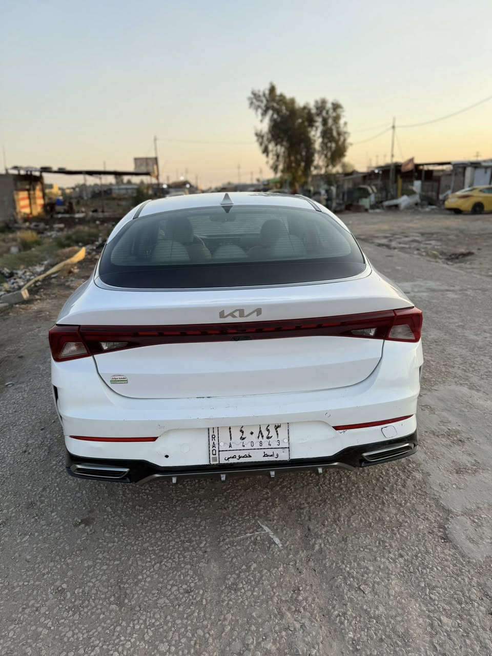 السلام عليكم
للبيع كي فايف ٢٠٢٢ وارد أمريكي 

معوقين باقي اقل سنه أصير حره رقم واسط 

محرك ١٦٠٠تيربو

ماشيه ٧٢

السياره جاهزه محرك كير حداديه تبريد 

سونار بل منشور ورقم شاصي

السعر ١٥٥ 

مكان الديوانية عفك اتصال على الرقم ‭٠٧٨٢ ٢٦١ ١٩٣٧‬
