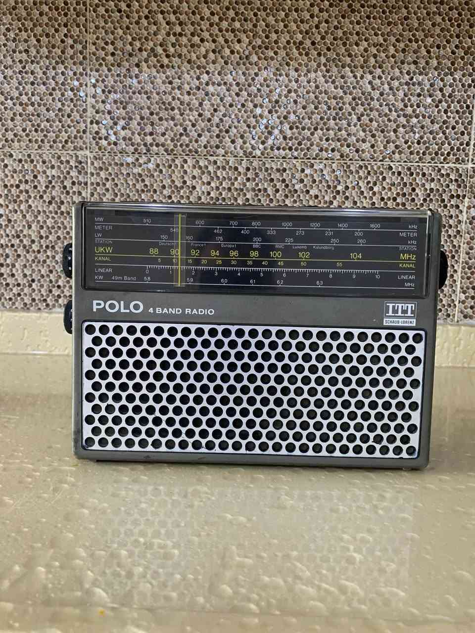 للبيع راديو ITT الماني منشأ
سنة الصنع 1978 موجات FM MW KW شغال بالكامل يعمل بطارية وكهرباء شراي يراسلني خاص لا ارد على تعليقات يوجد توصيل كل العراق


**إذا كنت صاحب هذا الإعلان وتريد حذفه لأي سبب، رجاءا أرسل رسالة إلى الدعم الفني**