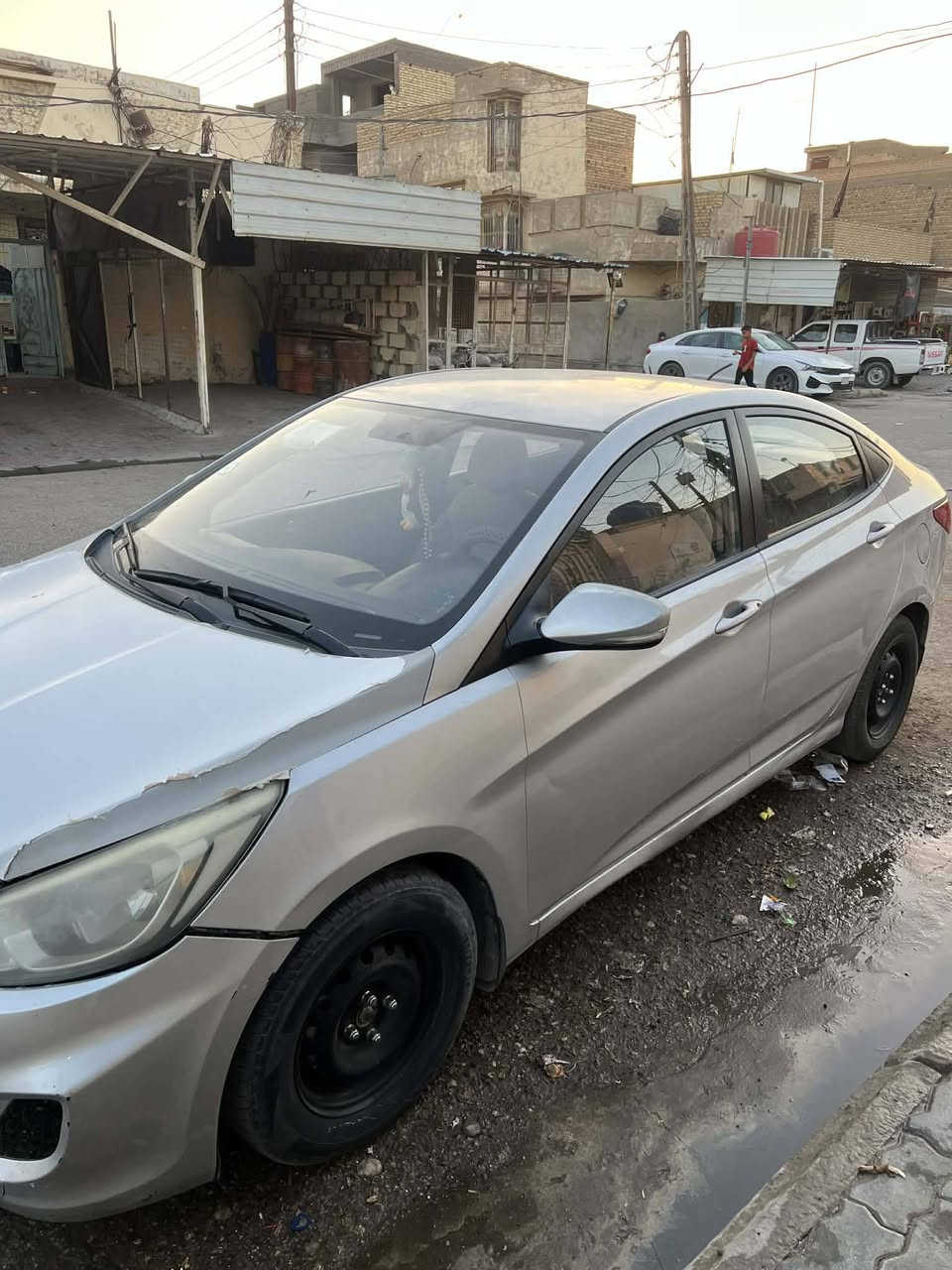 اكسنت موديل ١٦ كفاله عامه تبريد ثلج + حداديه محرك ١٤٠٠السعر ٧٥وبيه مجال قليل تجي تفحص ياله تأخذ المكان سماوه ‏‪***********‬‏
