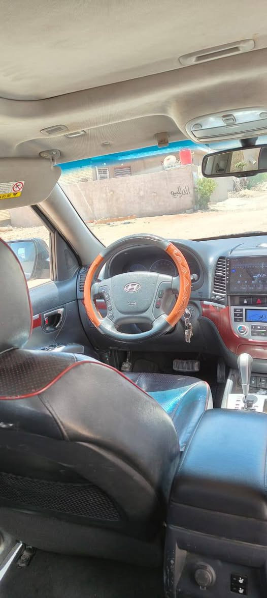 للبيع اؤ مراوس
سنتافي موديل 10
4 سلندر 
كصه وحده 
سبعه راكب
فول موصفات 
فتحه سقفيه
شاشه كار بلي مفوله + كاميرا
حساسات أمامية وخلفية 
تبريد ثلج + ثلاجه بلاد
كشنات خلفيه واماميه تبريد تدفئه
تحكمات جهتين
اشاير بلمري
كهربائيات كولها شغاله 
كشجنات جلد
مابيه اي عطل
برغي ماناقصه
ارقام وسنويه اصليات 
مكفوله من الشخط
السياره كاز اصل 
بيها حصه كل المحافظات 
مكان نجف
سعر 44 وبيها مجال قليل 
فقط واتساب ‏‪***********‬‏
