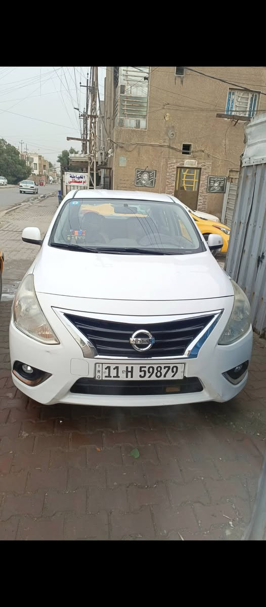 السلام عليكم سني هندي بليته زركه موديل 2020 سياره جديده بمعنى الكلمه ماشيه 170 سياره حلوه لا ضربه ولا تبديل ولا قطره صبغ بيهه بارد قليل باب السايق وبيهه طختين صغار سونارات ثنين بيهه مكينه كير برغي ممفتوح بيهه تخم تاير جديد سنويه وهزه وارقام جدد بسمي السياره ماعليها ربع تحويل ثاني يوم بلكات نوزلات مجاول قاعده وفيت بم كوله جديد تحكم ستيرن حساسات خلفيه كهربائياتها مابيهه كلوب طافي سياره معروضه ب105 بيهه مجال للشراي
*********** مكاني بغداد الجديده
